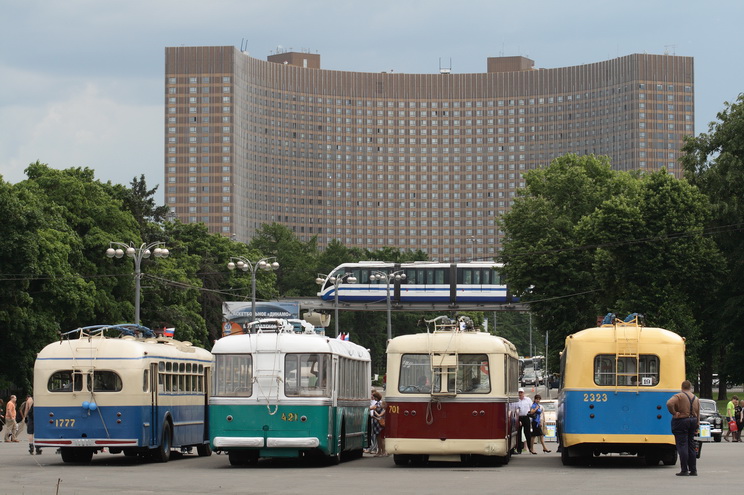 В Киеве не будет ни автобусов ни троллейбусов